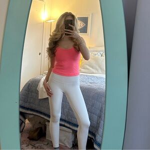 Lululemon size 4 power y in neon pink